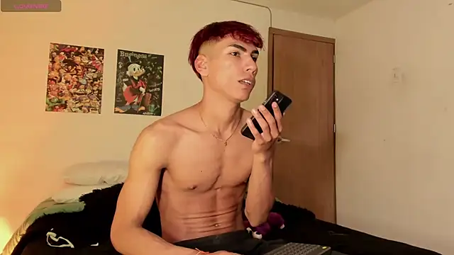 Snapshot of Teo_skinny chatting on October 18, 2025, 7:14 pm Teo skinny online show from October 18, 2025, 7:14 pm