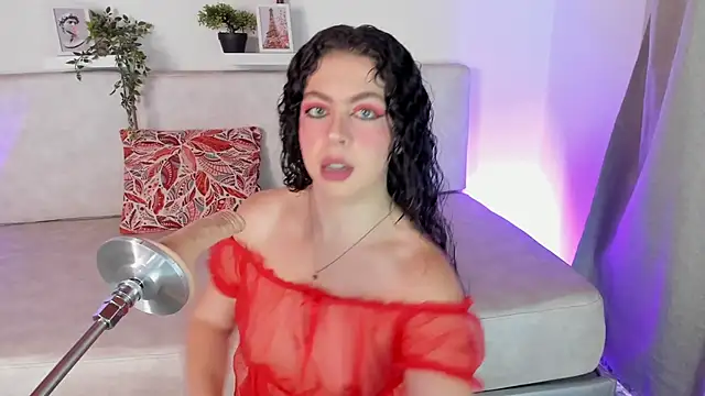 Snapshot of Malka_Burning chatting on February 14, 2025, 8:26 pm Malka Burning online show from February 14, 2025, 8:26 pm