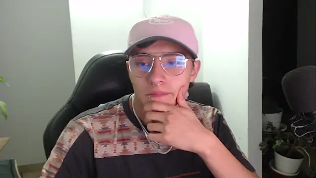 Snapshot of jay_dimarco2 chatting on January 5, 2026, 11:08 pm jay dimarco2 online show from January 5, 2026, 11:08 pm