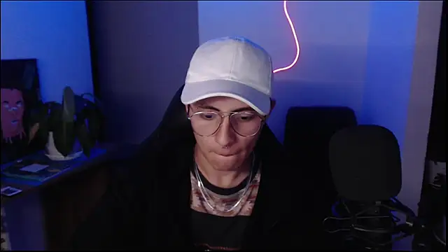 Snapshot of jay_dimarco2 chatting on January 16, 2026, 1:20 am jay dimarco2 online show from January 16, 2026, 1:20 am