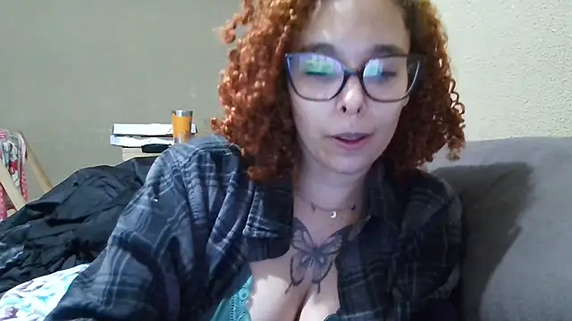 Snapshot of lizza_monroe chatting on September 11, 2025, 4:56 am lizza monroe online show from September 11, 2025, 4:56 am