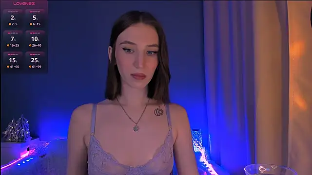 ellaamber online show from December 25, 2024, 12:37 am