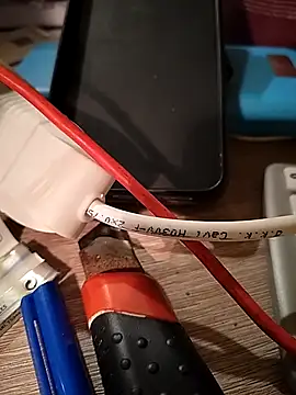 Snapshot of A_man_in_public chatting on January 13, 2026, 7:41 pm A man in public online show from January 13, 2026, 7:41 pm