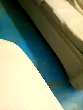 oscarperessss online show from March 21, 2026, 9:58 am