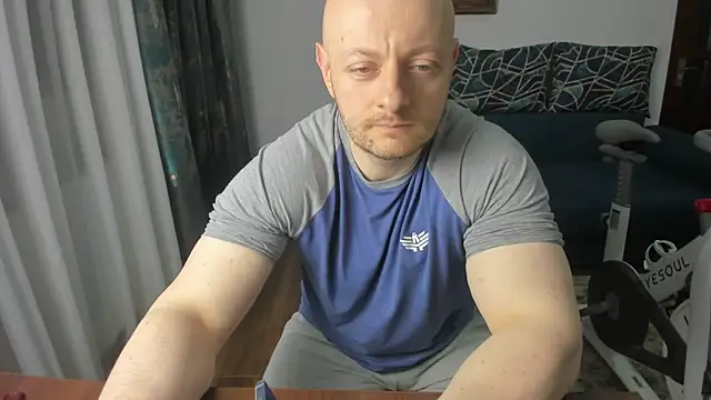 Snapshot of xxxWildxThoughtsxxx chatting on February 6, 2025, 2:11 am xxxWildxThoughtsxxx online show from February 6, 2025, 2:11 am