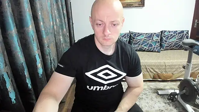 Snapshot of xxxWildxThoughtsxxx chatting on October 15, 2025, 9:48 pm xxxWildxThoughtsxxx online show from October 15, 2025, 9:48 pm