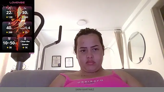 Snapshot of saramartinez1000 chatting on April 13, 2026, 2:33 pm saramartinez1000 online show from April 13, 2026, 2:33 pm