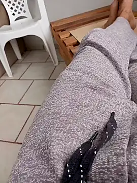 Din0071 online show from December 8, 2024, 3:35 pm