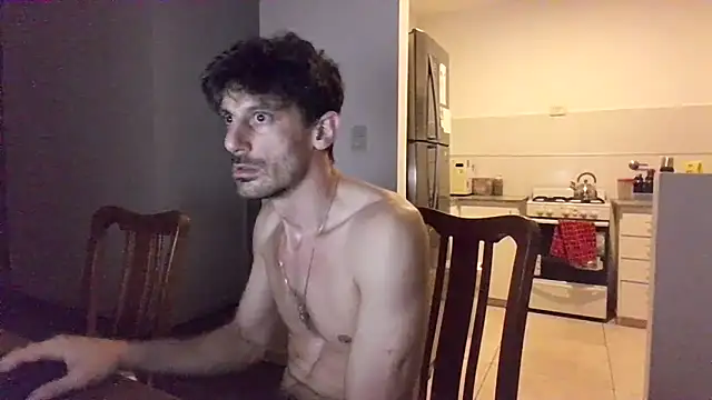 nicolaaaaas online show from February 18, 2025, 7:10 am