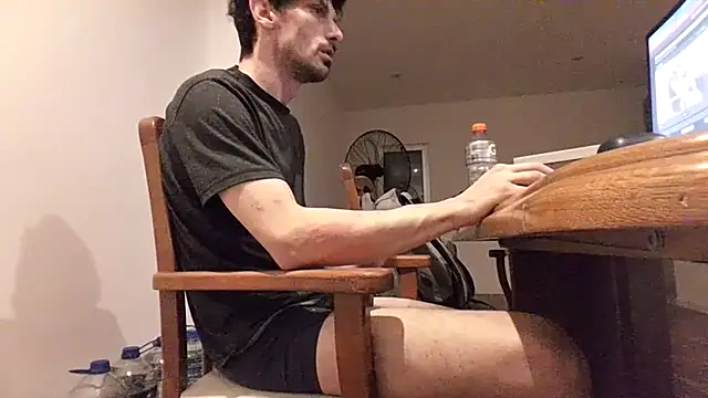 nicolaaaaas online show from March 12, 2025, 8:08 am