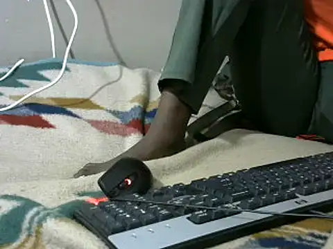 queen sessely12 online show from February 18, 2025, 4:48 pm