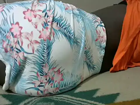 queen sessely12 online show from February 19, 2025, 6:54 pm