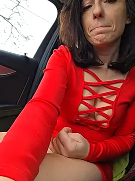 Snapshot of lovewildguy1 chatting on December 2, 2025, 9:36 am lovewildguy1 online show from December 2, 2025, 9:36 am