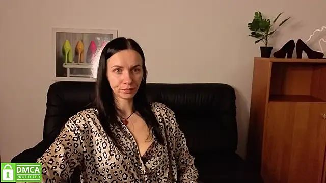 Snapshot of annakillianox chatting on June 9, 2026, 5:30 am annakillianox online show from June 9, 2026, 5:30 am
