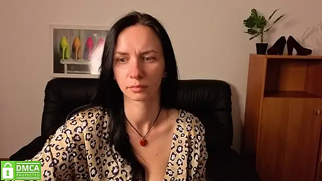 Snapshot of annakillianox chatting on June 18, 2026, 11:25 am annakillianox online show from June 18, 2026, 11:25 am
