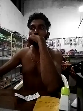 Snapshot of Heman100492 chatting on January 24, 2025, 6:04 pm Heman100492 online show from January 24, 2025, 6:04 pm