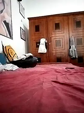 Snapshot of Heman100492 chatting on February 12, 2025, 11:29 am Heman100492 online show from February 12, 2025, 11:29 am