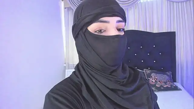 Snapshot of Uzra_hayed chatting on February 17, 2026, 5:41 pm Uzra hayed online show from February 17, 2026, 5:41 pm