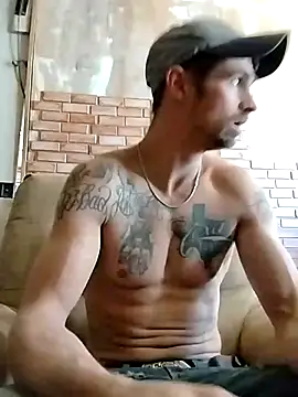 Snapshot of savhorseridecwby chatting on November 10, 2025, 8:08 pm savhorseridecwby online show from November 10, 2025, 8:08 pm