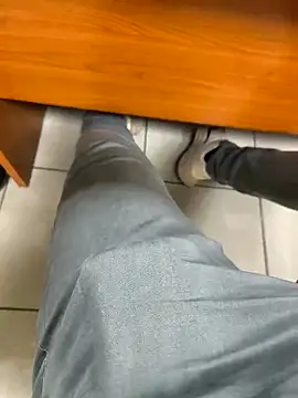 onbifeet online show from March 28, 2026, 7:19 am