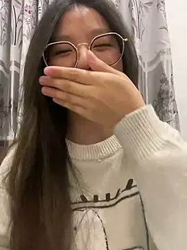 Krixxi22 online show from February 23, 2025, 2:57 pm