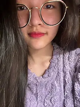 Krixxi22 online show from February 24, 2026, 5:33 pm