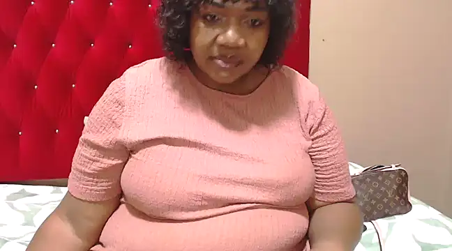 Snapshot of MIGHTYASSS chatting on February 16, 2025, 5:48 am MIGHTYASSS online show from February 16, 2025, 5:48 am