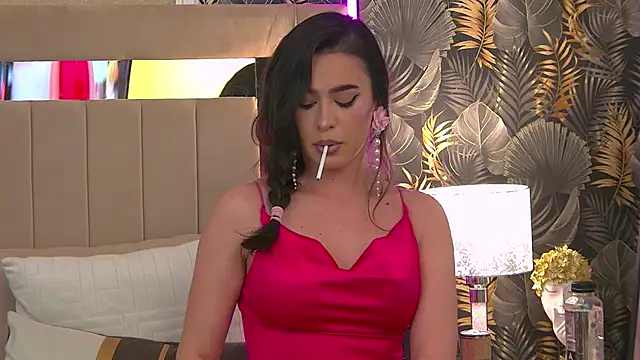 reyabaines online show from November 7, 2025, 7:36 pm