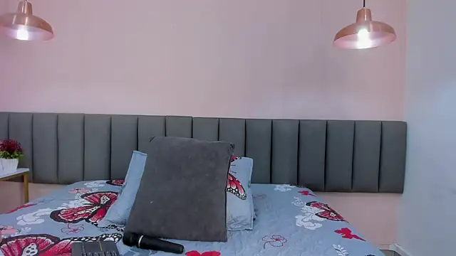 Daliana Beck online show from December 2, 2024, 9:17 pm