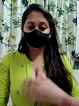 Snapshot of Natasha-143 chatting on October 12, 2025, 7:24 pm Natasha-143 online show from October 12, 2025, 7:24 pm