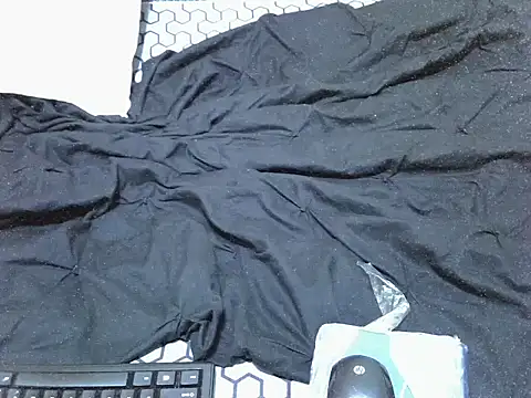 Snapshot of pointy_bloom chatting on March 22, 2026, 9:34 am pointy bloom online show from March 22, 2026, 9:34 am