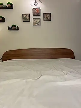 MAGIC MATES online show from February 4, 2026, 8:20 am