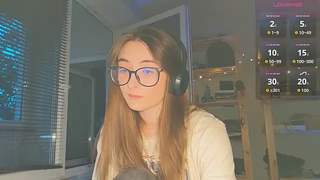 Snapshot of monlight__dana chatting on September 14, 2025, 5:01 pm monlight  dana online show from September 14, 2025, 5:01 pm