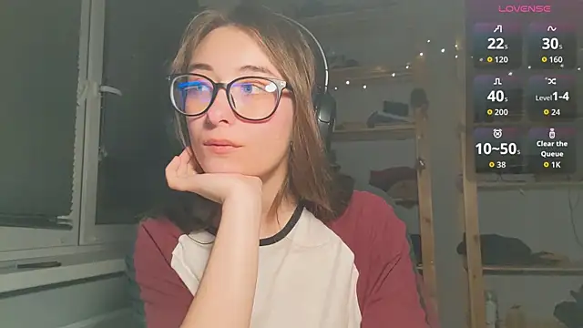 monlight  dana online show from November 11, 2025, 1:49 am