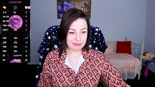 Snapshot of Emily_Midlton chatting on March 3, 2025, 7:21 am Emily Midlton online show from March 3, 2025, 7:21 am