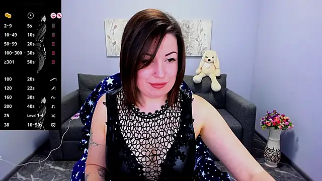 Snapshot of Emily_Midlton chatting on October 11, 2025, 7:18 am Emily Midlton online show from October 11, 2025, 7:18 am