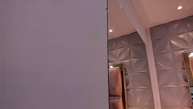 Charlotte Ice1 online show from March 19, 2026, 1:15 pm