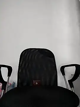 Demiansteven2 online show from January 17, 2026, 3:39 pm