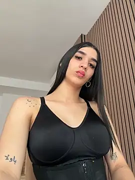 Snapshot of Sweet_Ashley_v chatting on June 11, 2026, 3:43 pm Sweet Ashley v online show from June 11, 2026, 3:43 pm