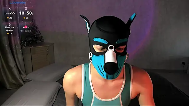 Snapshot of tailer_ chatting on January 5, 2026, 11:52 pm tailer online show from January 5, 2026, 11:52 pm