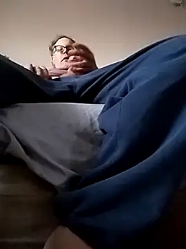 DARemo42O online show from December 7, 2024, 7:21 pm