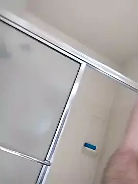 DARemo42O online show from February 3, 2025, 7:31 pm