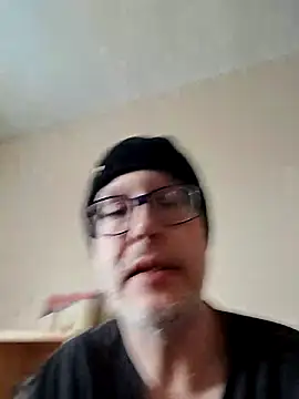 DARemo42O online show from March 9, 2025, 6:21 pm