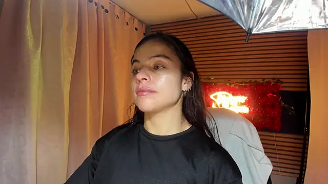 rosse 2504 online show from October 24, 2025, 5:09 pm