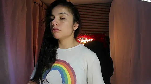 rosse 2504 online show from December 19, 2025, 4:14 pm