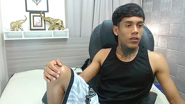 Alan Cute18 online show from February 14, 2026, 4:31 am