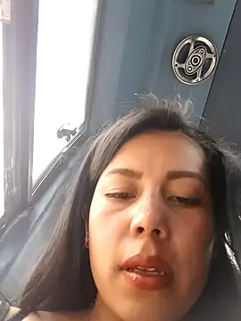  andrea30 online show from January 13, 2025, 4:19 pm