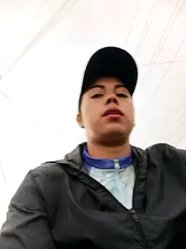  andrea30 online show from January 14, 2026, 11:38 am