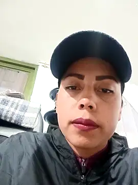  andrea30 online show from February 11, 2026, 11:04 am