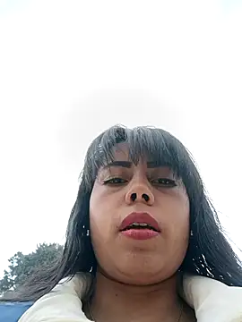  andrea30 online show from April 13, 2026, 11:48 am